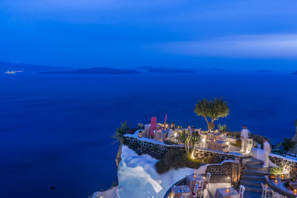 Καλύτερα εστιατόρια στη Σαντορίνη – Το Lycabettus Restaurant στην Οία με θέα στην καλντέρα