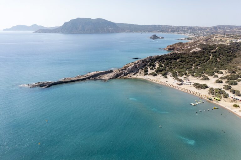 Παραλία Άγιος Στέφανος στην Κω με άμμο, βραχώδη ακρωτήρια και νησιωτικό τοπίο – Καλύτερες παραλίες στην Κω