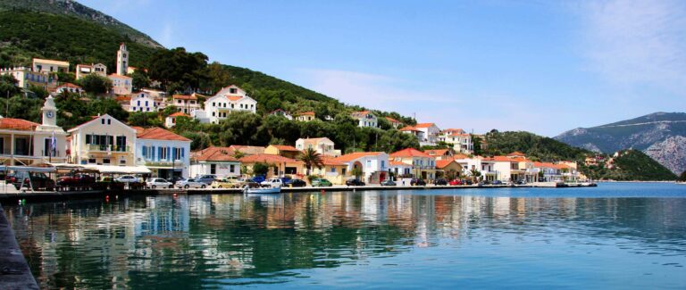 Ταξίδι στην Ιθάκη – παραθαλάσσια θέα στο Βαθύ
