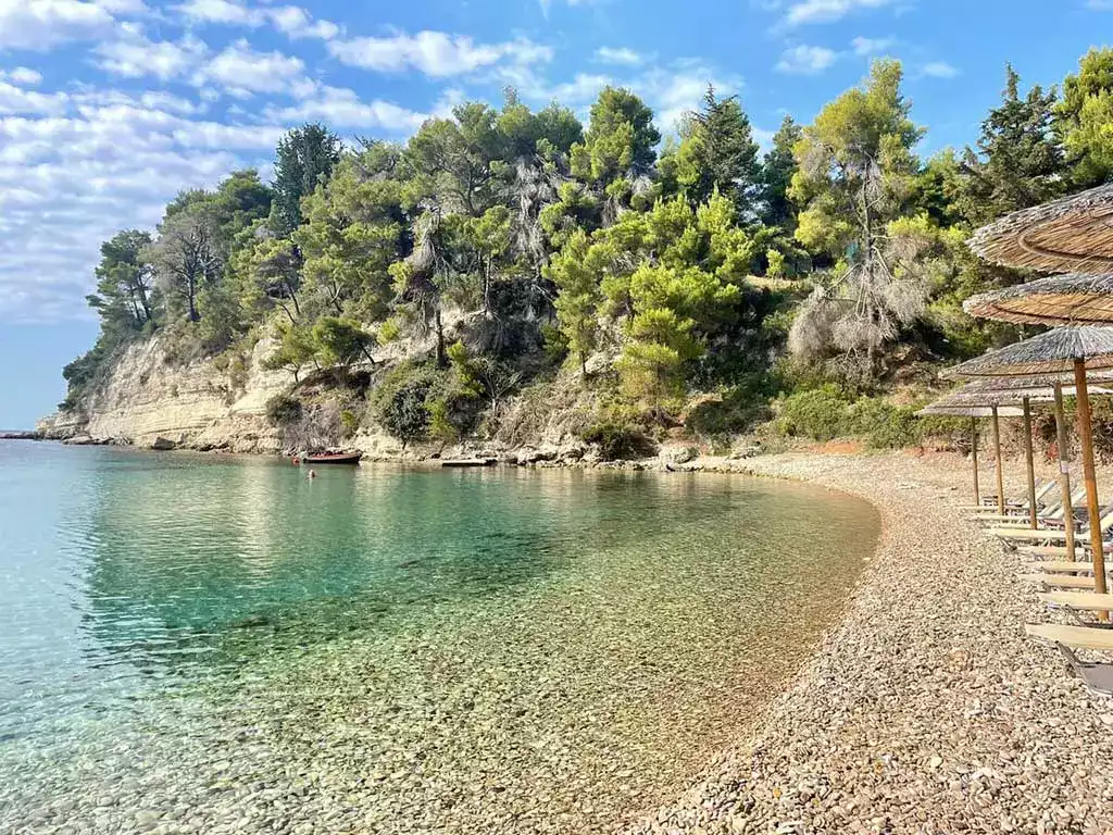 Καλύτερες παραλίες στην Αλόννησο - Milia Beach