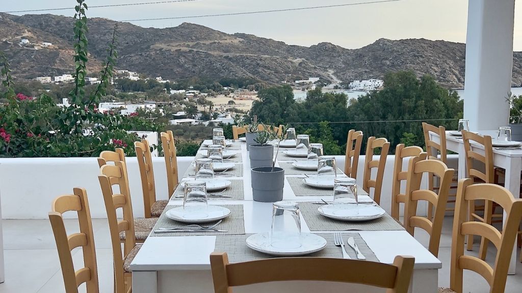 Καλύτερα εστιατόρια στην Ίο - Methyra Restaurant στη Χώρα