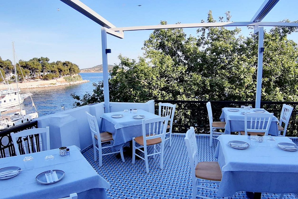 καλύτερα εστιατόρια στη Σκιάθο – Scala Restaurant Bar