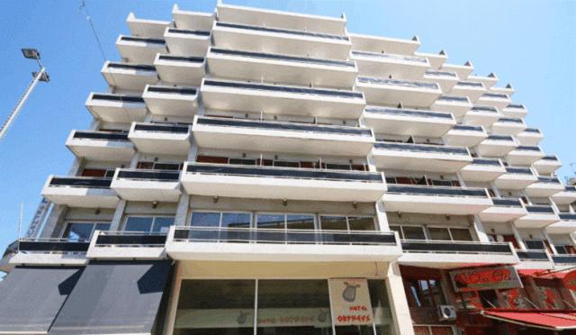 Ξενοδοχείο Ορφέας στην Κομοτηνή με κεντρική τοποθεσία και φιλοξενία