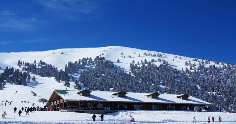 Χιονοδρομικό Κέντρο Καλαβρύτων – πίστες και σαλέ στον Χελμό