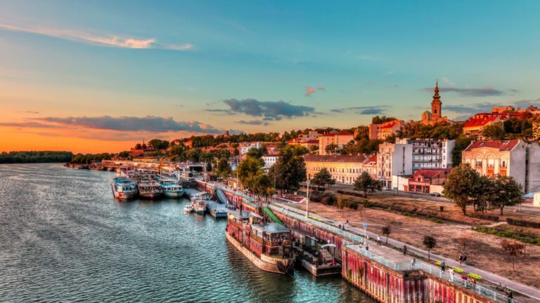 Ταξίδι στο Βελιγράδι: Ιστορία, νυχτερινή ζωή & αυθεντικές εμπειρίες