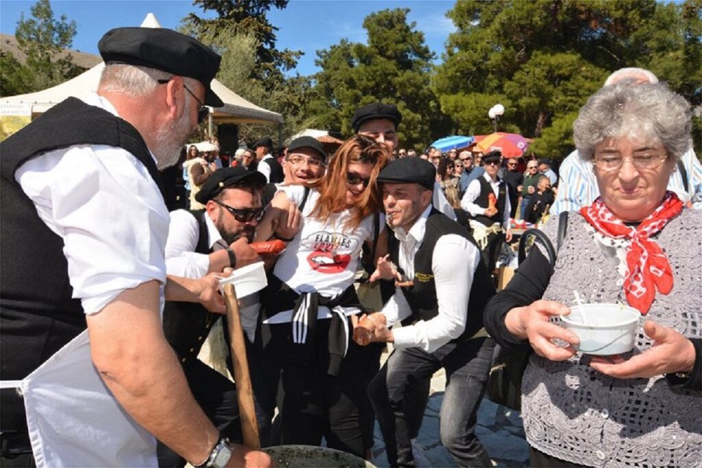 Μπουρανί Τυρνάβου και σύγχρονη παράδοση