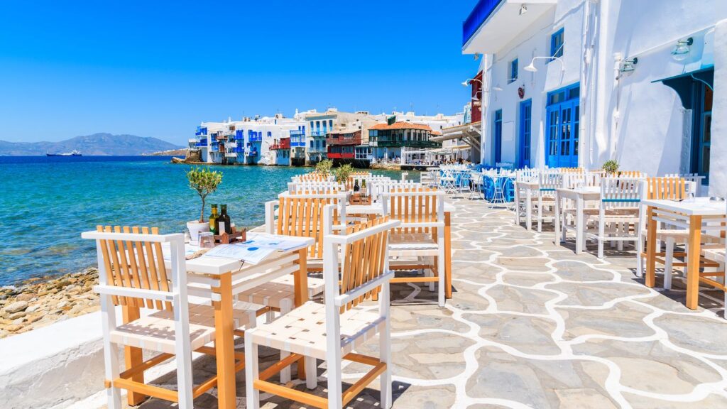 Group Travel in Mykonos: Logistics Guide for Large Groups