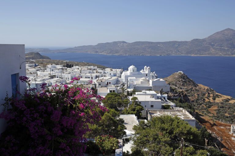 Ενοικίαση οχήματος στη Μήλο