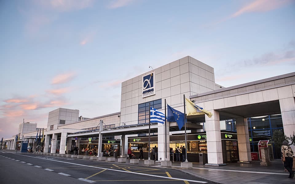 Athens Airport Parking: How to Choose the Best Option Before Your Flight